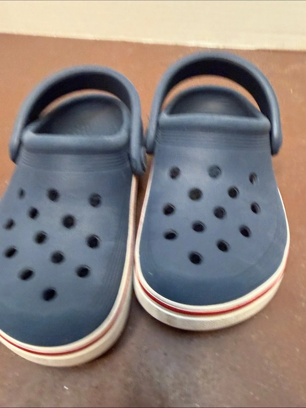 Crocs Crocband Kids Navy Clog with Red-Trim Sole, kids 9
